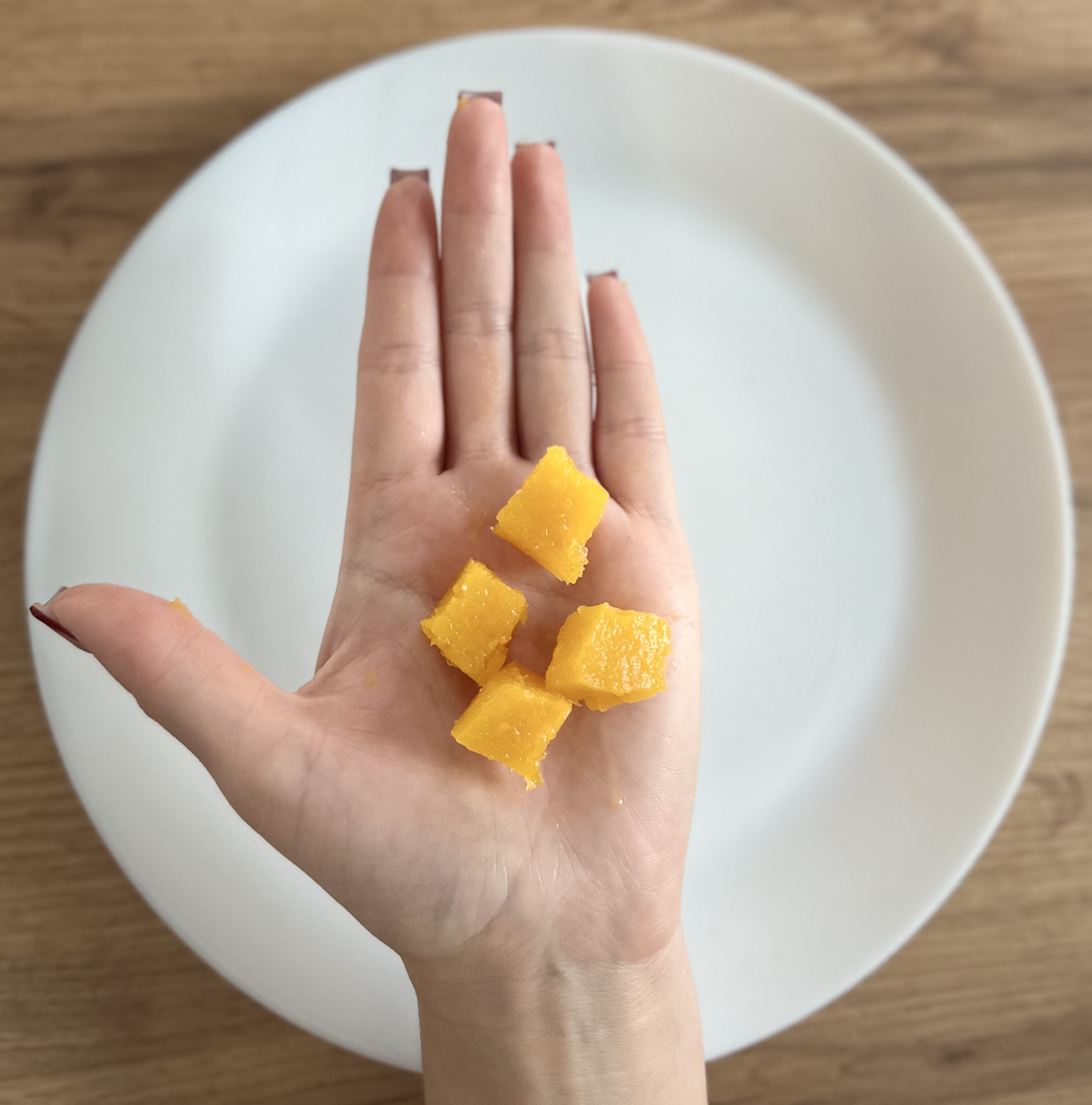 How to serve Mango for baby-led weaning, 9 months